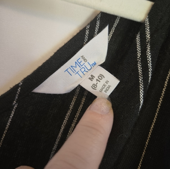 🌿Time and Tru NWT Sleeveless Floral Linen-Blend Cropped Jumpsuit – Size M🌿NWT - Picture 5 of 10